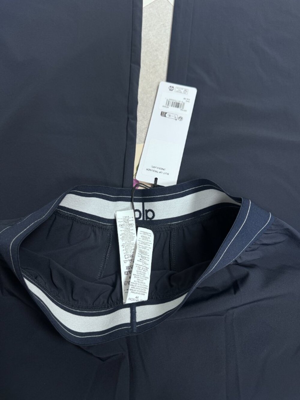 ✨ NWT Alo Yoga Suit Up Trouser Navy ☁️ Wide Leg Pants 🤍 Regular 30" Athleisure - Picture 6 of 9